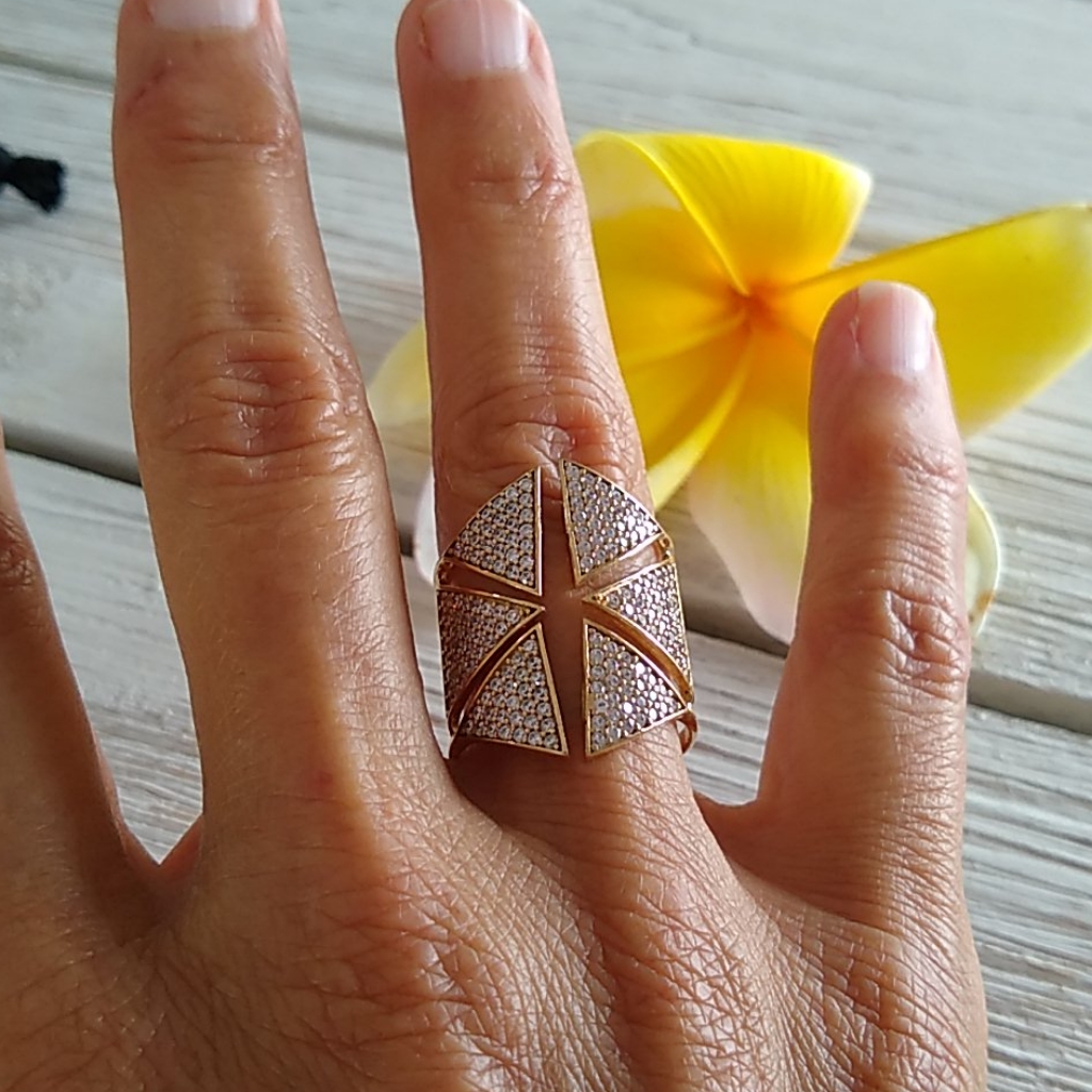Shield Yellow GoldSize8Ring 115$